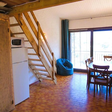 Studio Pieds Dans L'Eau Apartment Калкатоджио Екстериор снимка