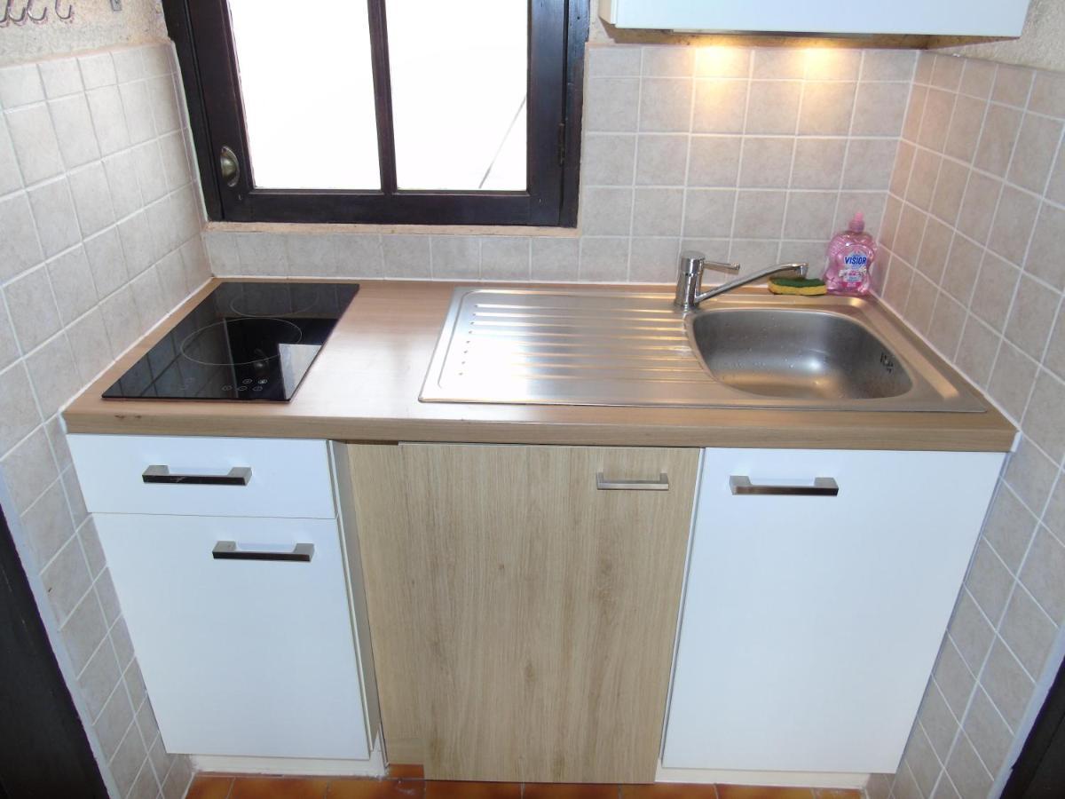 Studio Pieds Dans L'Eau Apartment Калкатоджио Екстериор снимка