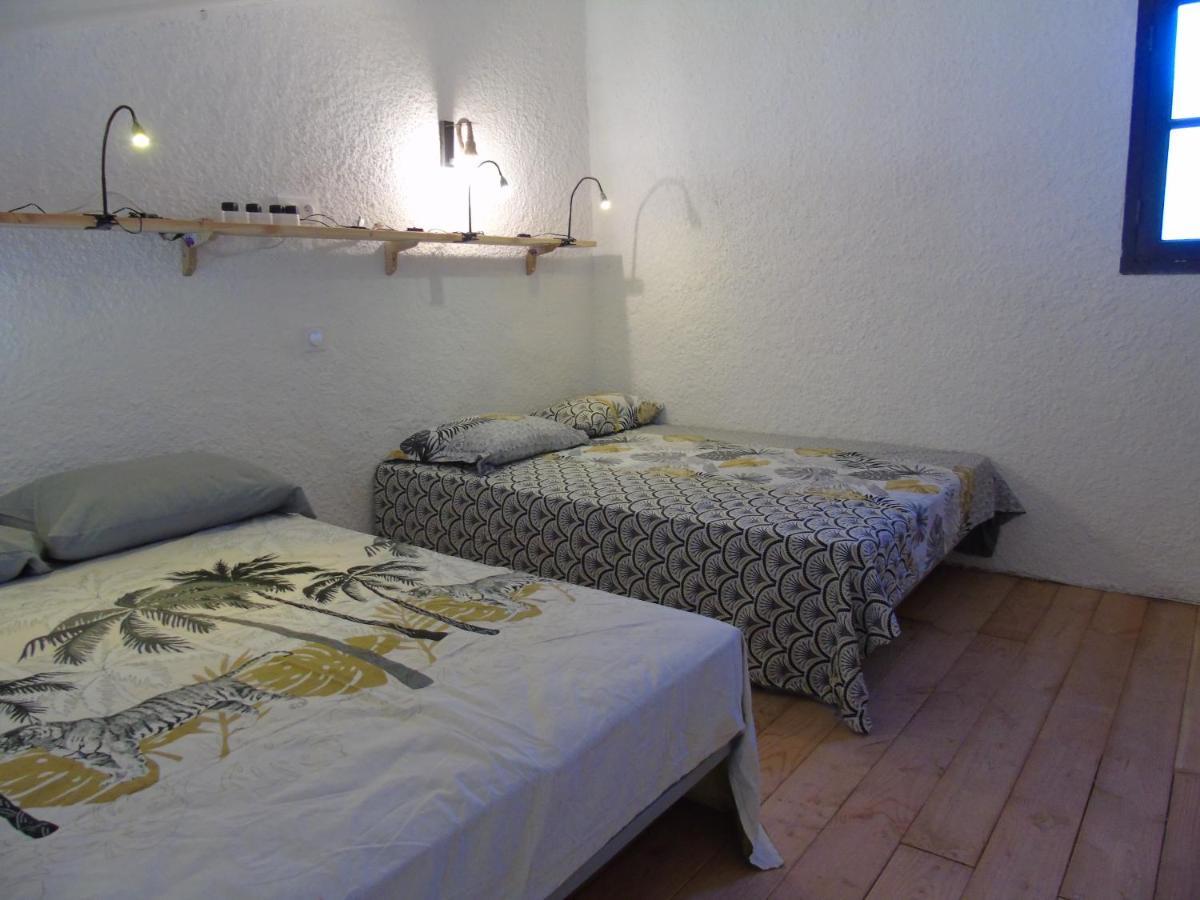 Studio Pieds Dans L'Eau Apartment Калкатоджио Екстериор снимка