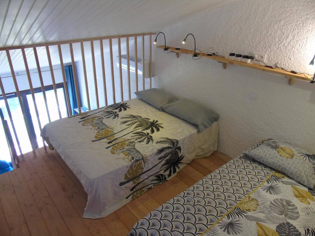 Studio Pieds Dans L'Eau Apartment Калкатоджио Екстериор снимка